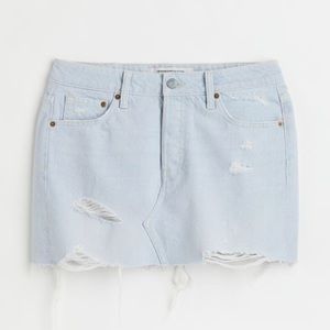 H&M Plus Size Denim Mini Skirt